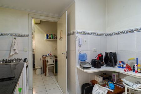 Apartamento à venda com 111m², 2 quartos e 1 vaga Apartamento à venda com 111m², 2 quartos e 1 vagaCozinha