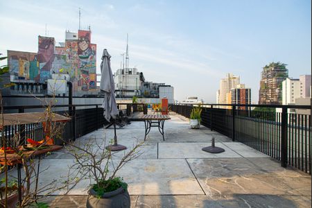 Apartamento à venda com 111m², 2 quartos e 1 vaga Apartamento à venda com 111m², 2 quartos e 1 vagaÁrea comum - Terraço