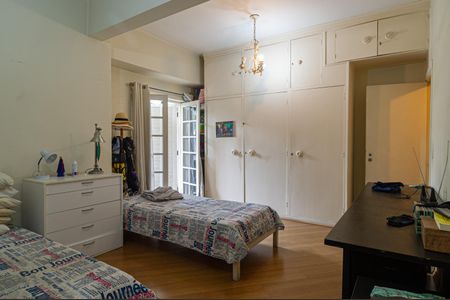 Apartamento à venda com 111m², 2 quartos e 1 vaga Apartamento à venda com 111m², 2 quartos e 1 vagaSuíte