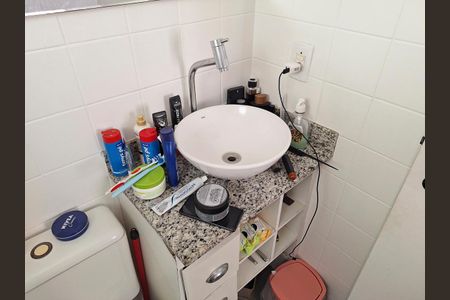Apartamento à venda com 58m², 3 quartos e 1 vaga Apartamento à venda com 58m², 3 quartos e 1 vagaBanheiro Quarto 2