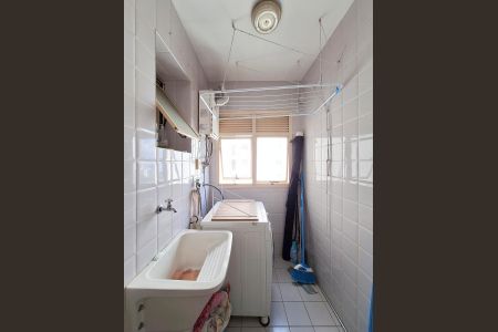 Apartamento à venda com 58m², 3 quartos e 1 vaga Apartamento à venda com 58m², 3 quartos e 1 vagaÁrea de Serviço