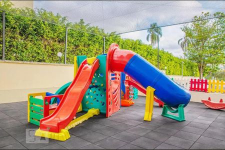 Apartamento à venda com 58m², 3 quartos e 1 vaga Apartamento à venda com 58m², 3 quartos e 1 vagaÁrea comum - Playground