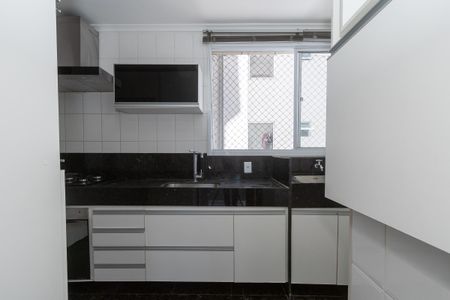 Apartamento à venda com 85m², 3 quartos e 2 vagasCozinha e Área de Serviço