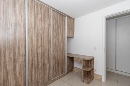 Apartamento à venda com 85m², 3 quartos e 2 vagasQuarto 2