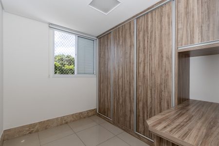 Apartamento à venda com 85m², 3 quartos e 2 vagasQuarto 2