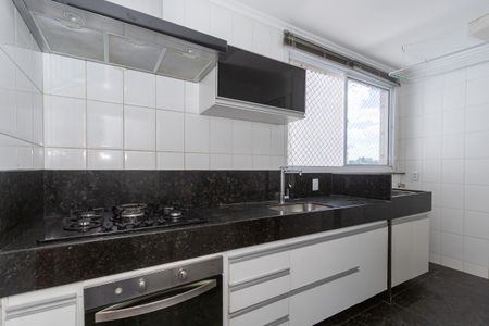 Apartamento à venda com 85m², 3 quartos e 2 vagasCozinha e Área de Serviço