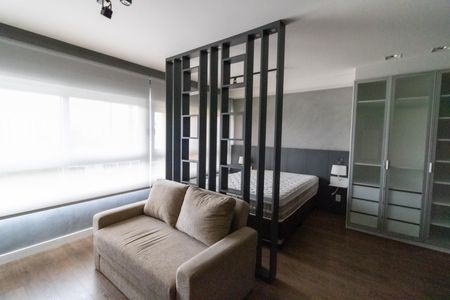 Studio à venda com 44m², 1 quarto e 1 vagaSala/Quarto