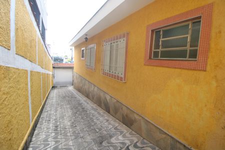 Casa à venda com 173m², 3 quartos e 6 vagasQuintal