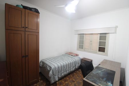 Casa à venda com 173m², 3 quartos e 6 vagasQuarto 1