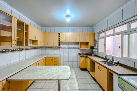 Casa à venda com 200m², 4 quartos e 1 vagaCozinha