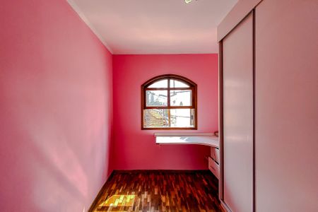 Casa à venda com 200m², 4 quartos e 1 vagaQuarto 1