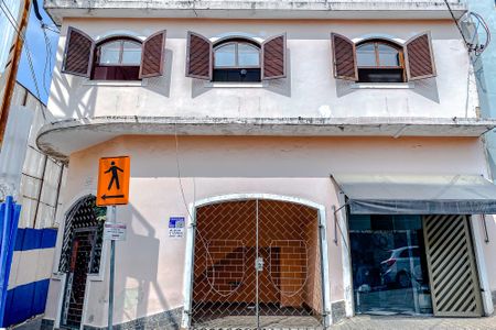 Casa à venda com 260m², 4 quartos e 1 vagaFachada