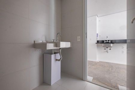 Studio à venda com 26m², 1 quarto e sem vaga Studio à venda com 26m², 1 quarto e sem vagaBanheiro