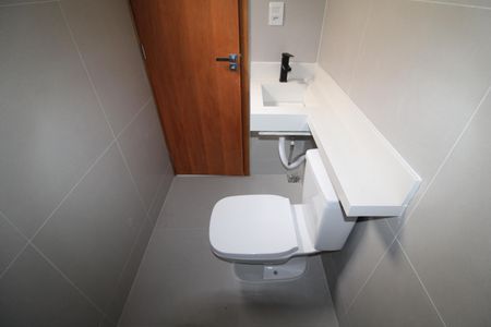 Casa à venda com 110m², 3 quartos e 2 vagasQuarto 2 - Banheiro