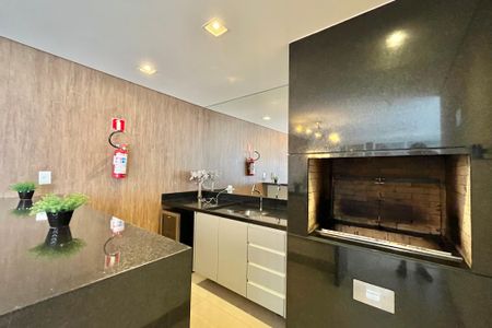 Apartamento à venda com 37m², 2 quartos e sem vagaÁrea comum - Churrasqueira