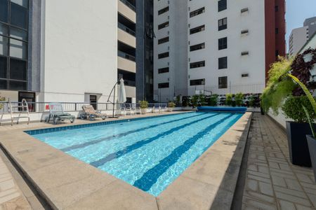 Apartamento à venda com 47m², 1 quarto e 1 vagaÁrea comum - Piscina