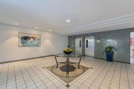 Apartamento à venda com 47m², 1 quarto e 1 vagaHall de entrada