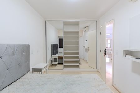 Apartamento à venda com 47m², 1 quarto e 1 vagaQuarto