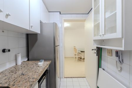 Apartamento à venda com 47m², 1 quarto e 1 vagaCozinha