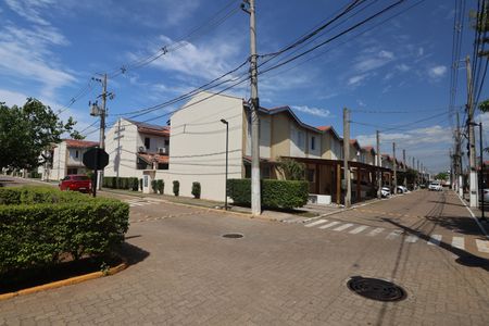 Casa de condomínio à venda com 52m², 2 quartos e 1 vagaÁrea comum