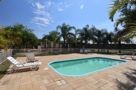 Casa de condomínio à venda com 52m², 2 quartos e 1 vagaÁrea comum - Piscina