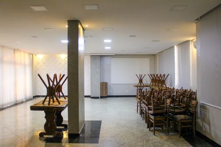 Apartamento à venda com 65m², 2 quartos e 1 vaga Apartamento à venda com 65m², 2 quartos e 1 vagaÁrea comum