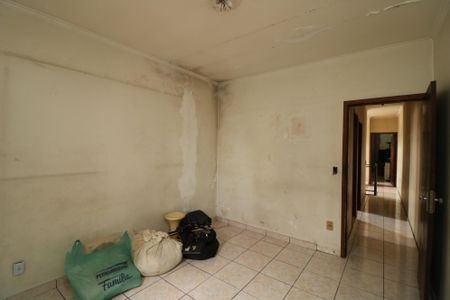 Casa à venda com 200m², 3 quartos e 2 vagasQuarto 2