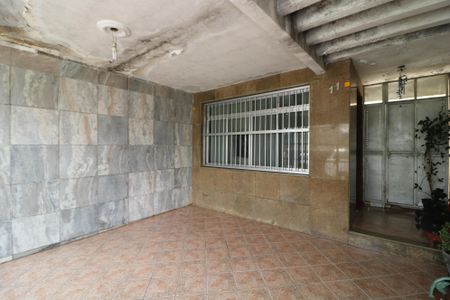 Casa à venda com 200m², 3 quartos e 2 vagasGaragem