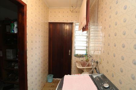 Casa à venda com 200m², 3 quartos e 2 vagasÁrea de Serviço