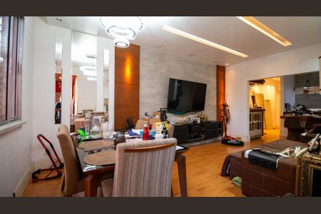 Apartamento à venda com 162m², 3 quartos e sem vagaSala