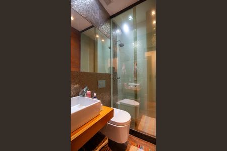 Apartamento à venda com 162m², 3 quartos e sem vagaBanheiro 2