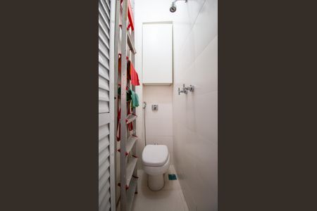 Apartamento à venda com 162m², 3 quartos e sem vagaBanheiro de Serviço