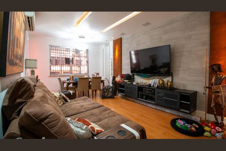 Apartamento à venda com 162m², 3 quartos e sem vagaSala