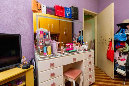 Casa à venda com 70m², 2 quartos e 2 vagasQuarto 2