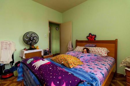 Casa à venda com 70m², 2 quartos e 2 vagasQuarto 1