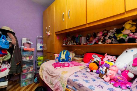 Casa à venda com 70m², 2 quartos e 2 vagasQuarto 2