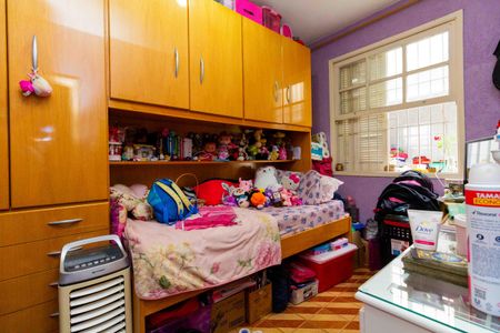 Casa à venda com 70m², 2 quartos e 2 vagasQuarto 2