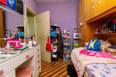 Casa à venda com 70m², 2 quartos e 2 vagasQuarto 2