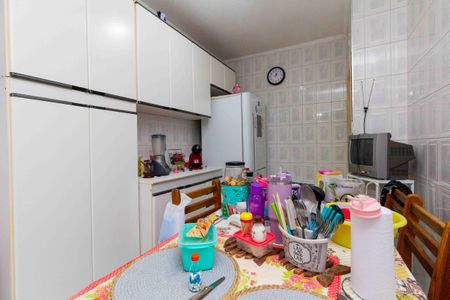 Casa à venda com 70m², 2 quartos e 2 vagasCozinha