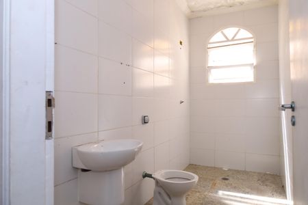 Casa para alugar com 400m², 4 quartos e 6 vagasBanheiro 3