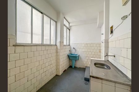 Apartamento à venda com 59m², 2 quartos e sem vaga Apartamento à venda com 59m², 2 quartos e sem vagaCozinha e Área de Serviço