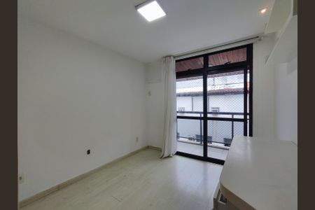 Apartamento à venda com 308m², 3 quartos e 2 vagas Apartamento à venda com 308m², 3 quartos e 2 vagasQuarto 1