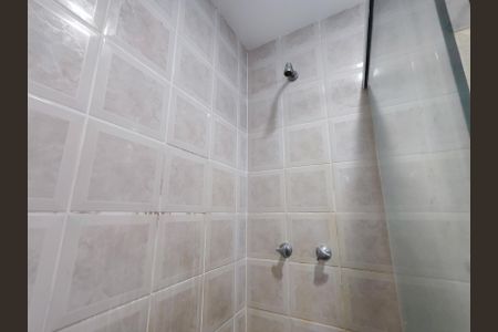 Apartamento à venda com 308m², 3 quartos e 2 vagas Apartamento à venda com 308m², 3 quartos e 2 vagasBanheiro de Serviço