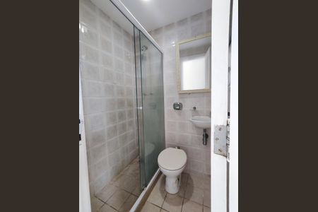 Apartamento à venda com 308m², 3 quartos e 2 vagas Apartamento à venda com 308m², 3 quartos e 2 vagasBanheiro de Serviço
