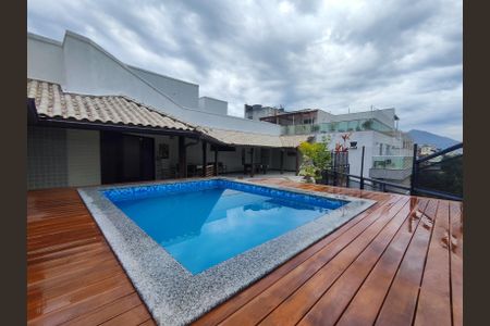 Apartamento à venda com 308m², 3 quartos e 2 vagas Apartamento à venda com 308m², 3 quartos e 2 vagasVaranda