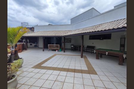 Apartamento à venda com 308m², 3 quartos e 2 vagas Apartamento à venda com 308m², 3 quartos e 2 vagasVaranda