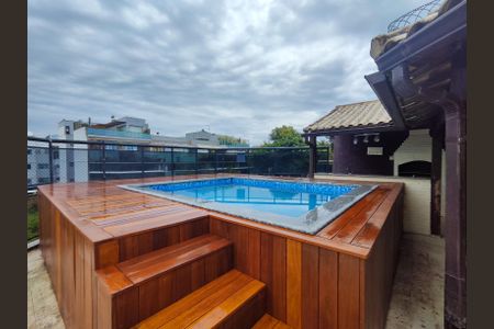 Apartamento à venda com 308m², 3 quartos e 2 vagas Apartamento à venda com 308m², 3 quartos e 2 vagasVaranda