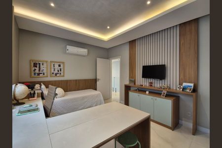 Casa de condomínio à venda com 300m², 4 quartos e 1 vagaSuite 3