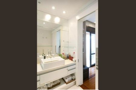 Apartamento à venda com 177m², 3 quartos e 3 vagasFoto 01