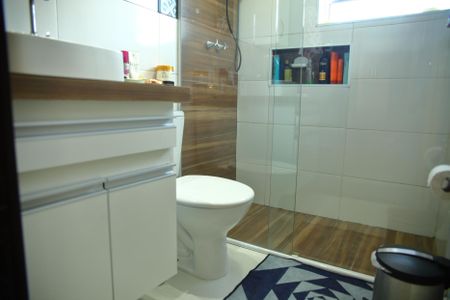 Apartamento à venda com 66m², 2 quartos e sem vagaBanheiro